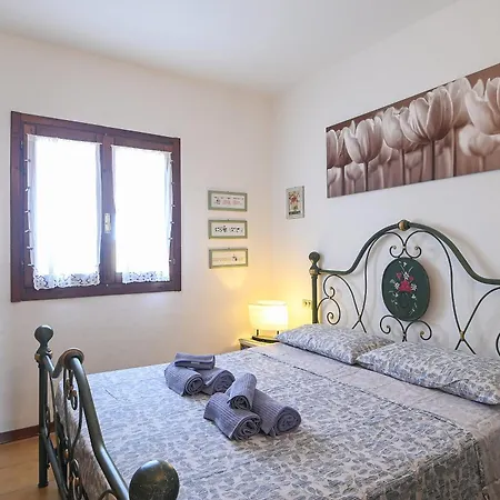 Alba Su Tavolara 300mt Dal Mare Apartment Porto San Paolo (Sardinia)